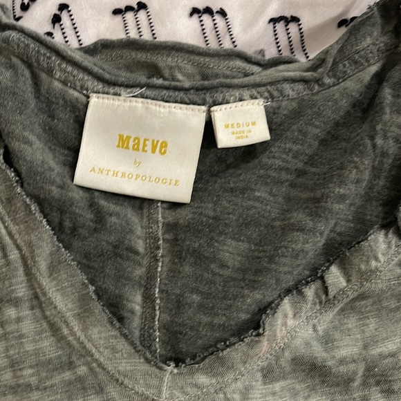 Maeve by Anthropologie V-Neck T-shirt - Picture 2 of 2